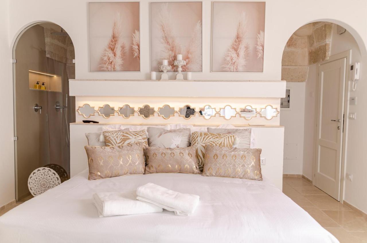 Apulia Charming Suites - Casa Rossa Suite Perla E Suite Corallo Savelletri Exterior photo